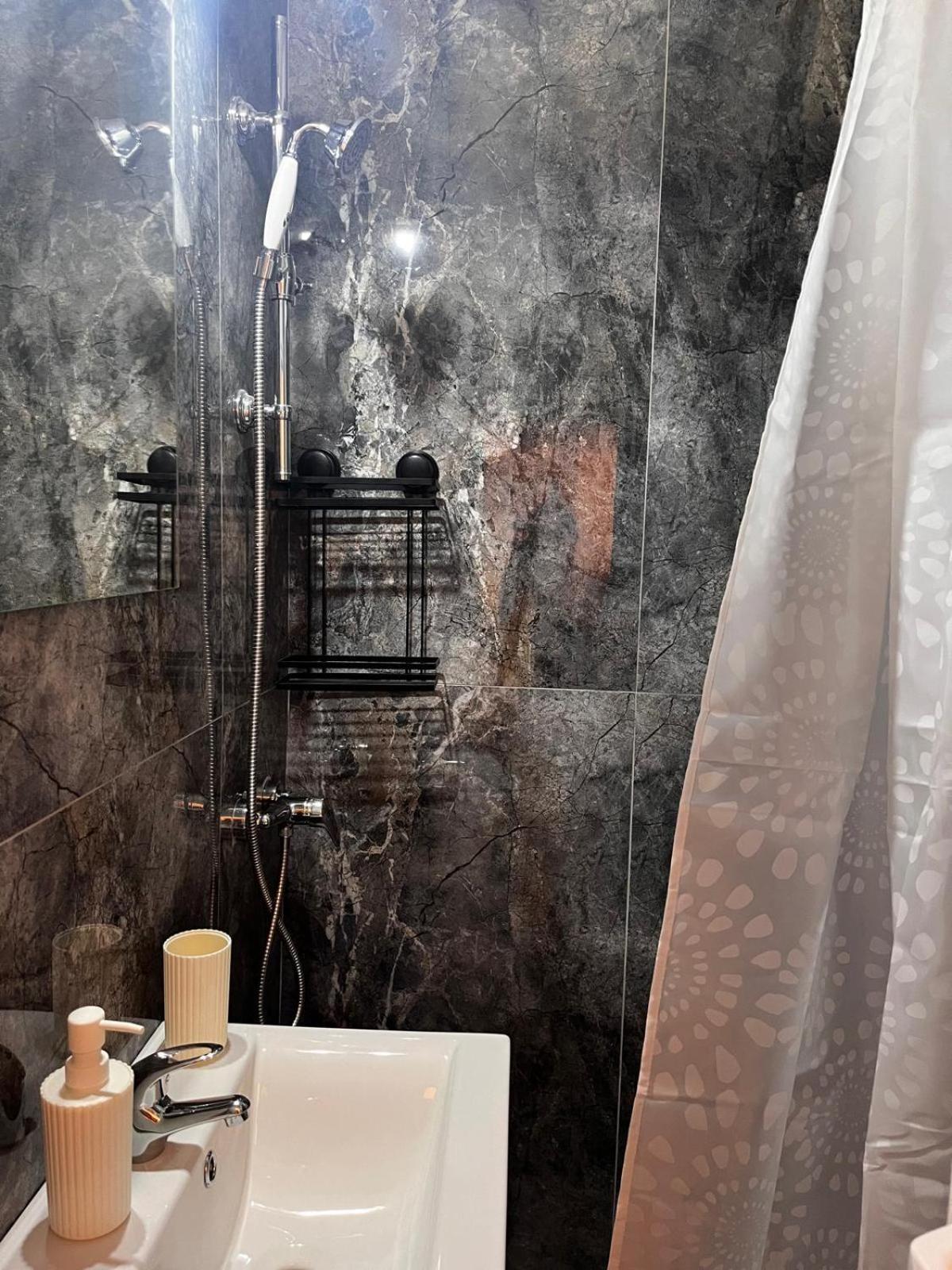 Mimosa Studio Cluj-Napoca Ngoại thất bức ảnh
